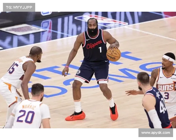 全程直播!NBA赛场精彩瞬间与幕后故事的全方位解说分析 全程直播!NBA赛场精彩瞬间与幕后故事的全方位解说分析